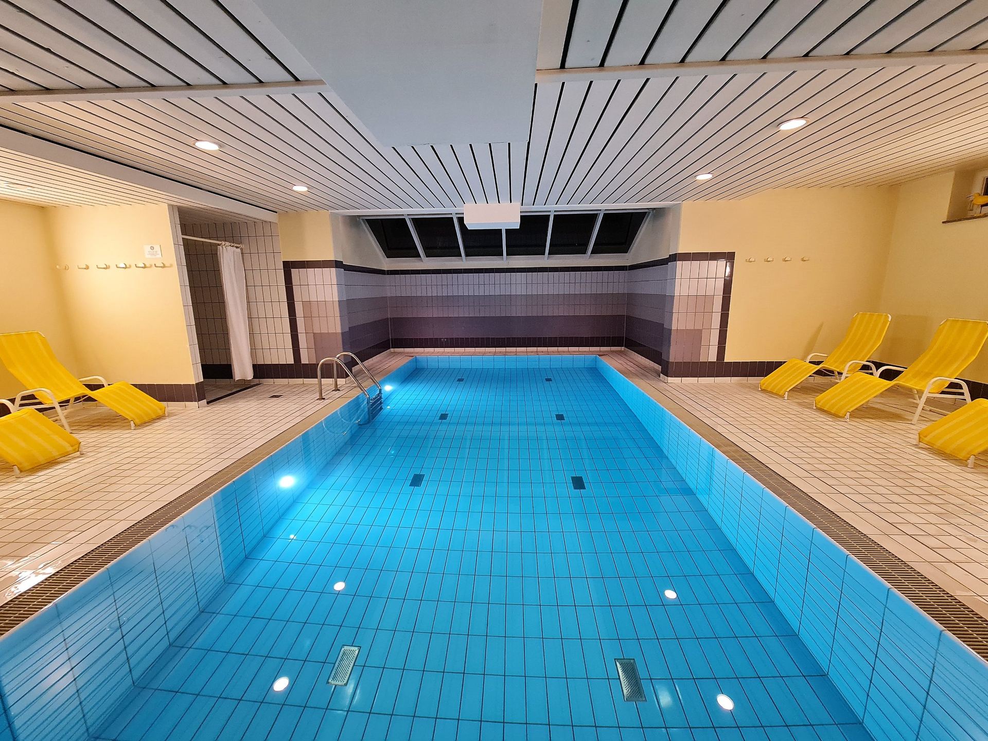 Schwimmbad der Villa a cappella