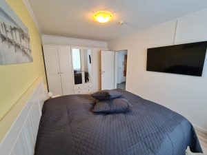 großes Schlafzimmer
