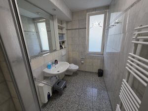 Bad mit Dusche